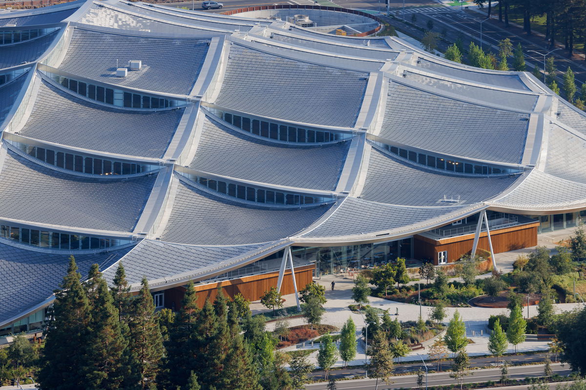 Google Gradient Canopy image | Bjarke Ingels Group