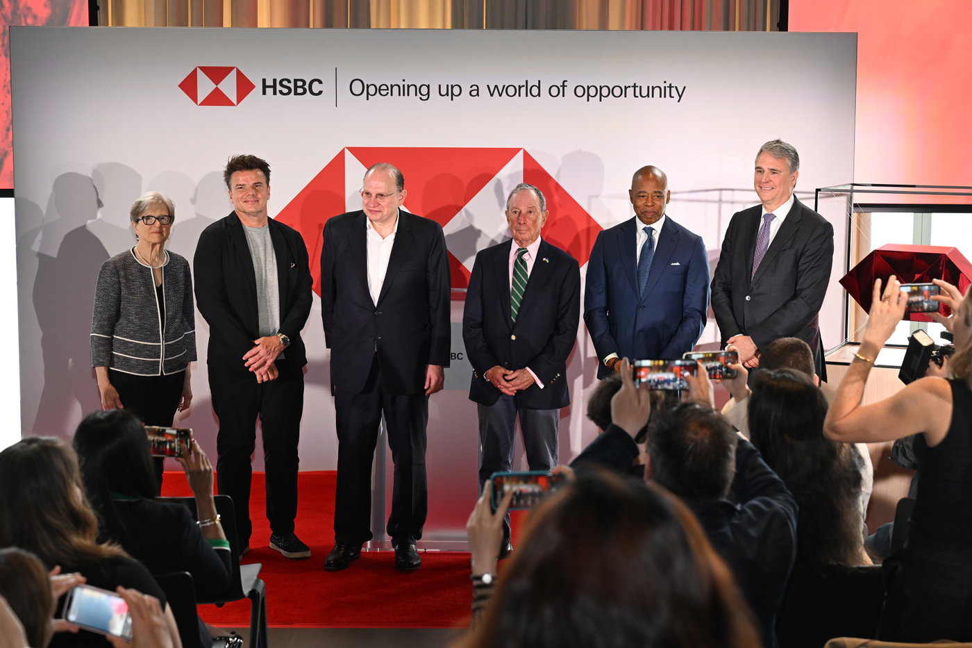 HSBC CELEBRATES U.S. HEADQUARTERS GRAND OPENING AT THE SPIRAL | Bjarke Ingels Group