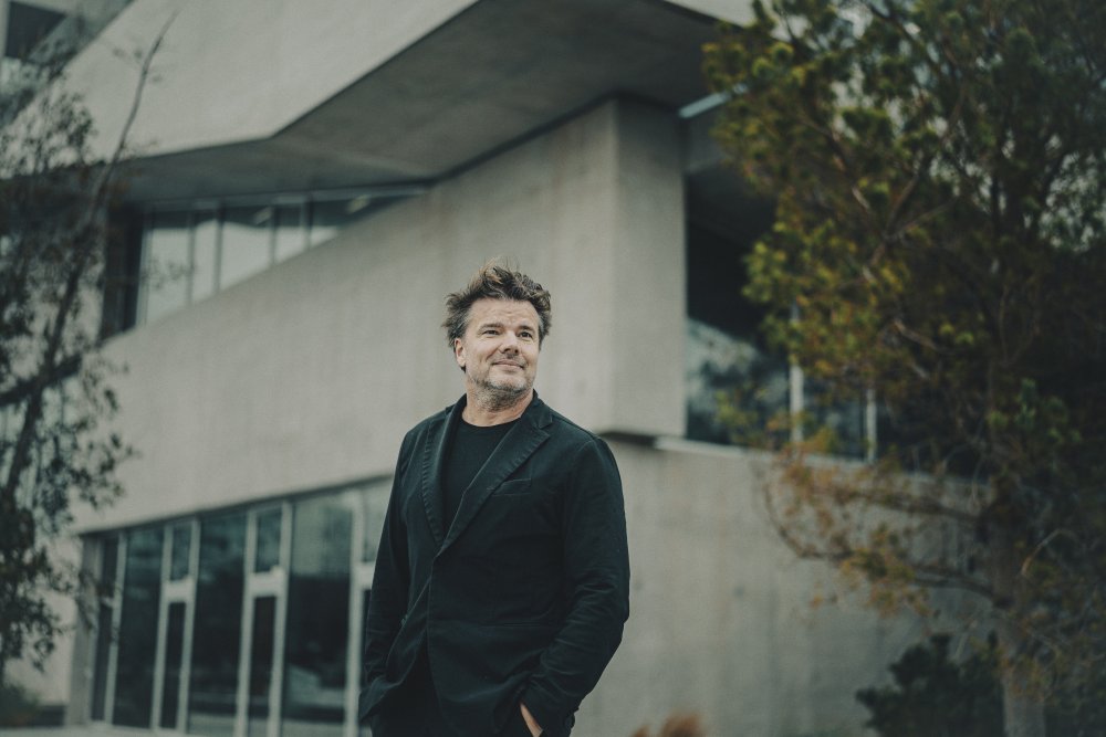 DE TIJD SPOTLIGHTS BJARKE INGELS AND HIS ARCHITECTURAL VISION | Bjarke Ingels Group
