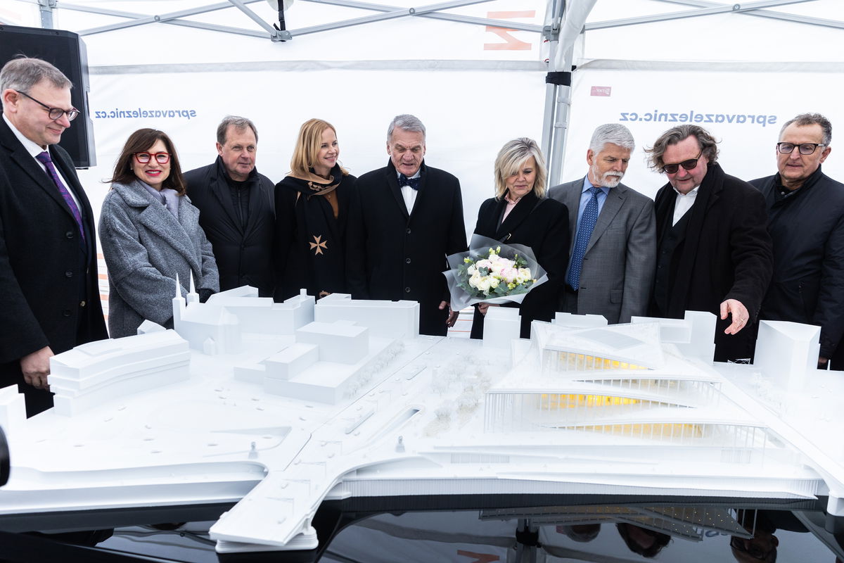 PRESIDENT OF THE CZECH REPUBLIC PETR PAVEL VISITS THE FUTURE HOME OF THE VLTAVA PHILHARMONIC HALL | Bjarke Ingels Group