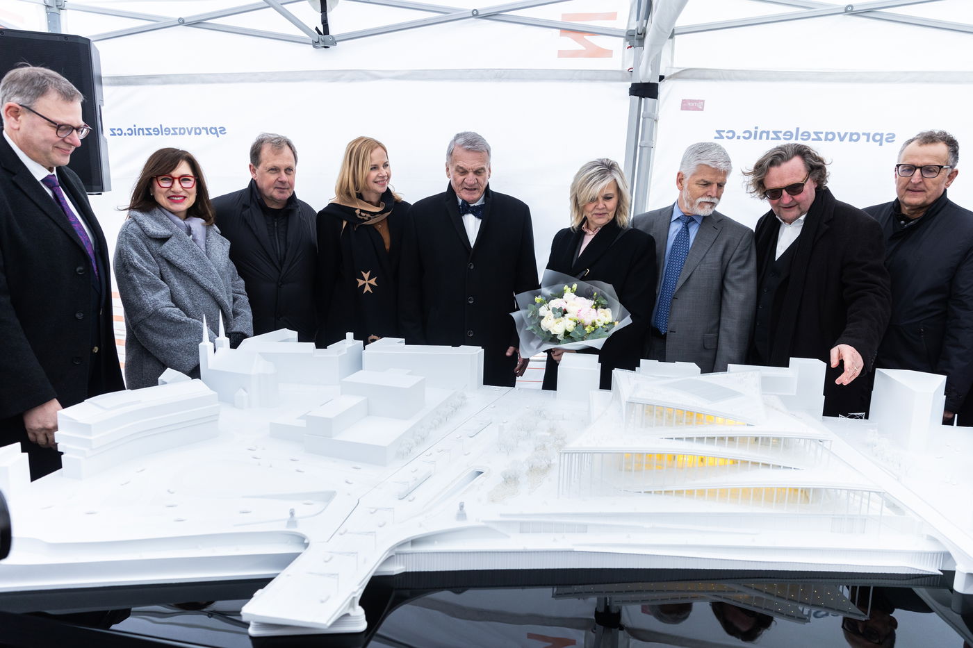 PRESIDENT OF THE CZECH REPUBLIC PETR PAVEL VISITS THE FUTURE HOME OF THE VLTAVA PHILHARMONIC HALL | Bjarke Ingels Group