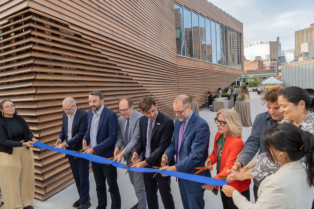 SOLAR ONE ENVIRONMENTAL EDUCATION CENTER OPENS ON MANHATTAN’S WATERFRONT | Bjarke Ingels Group