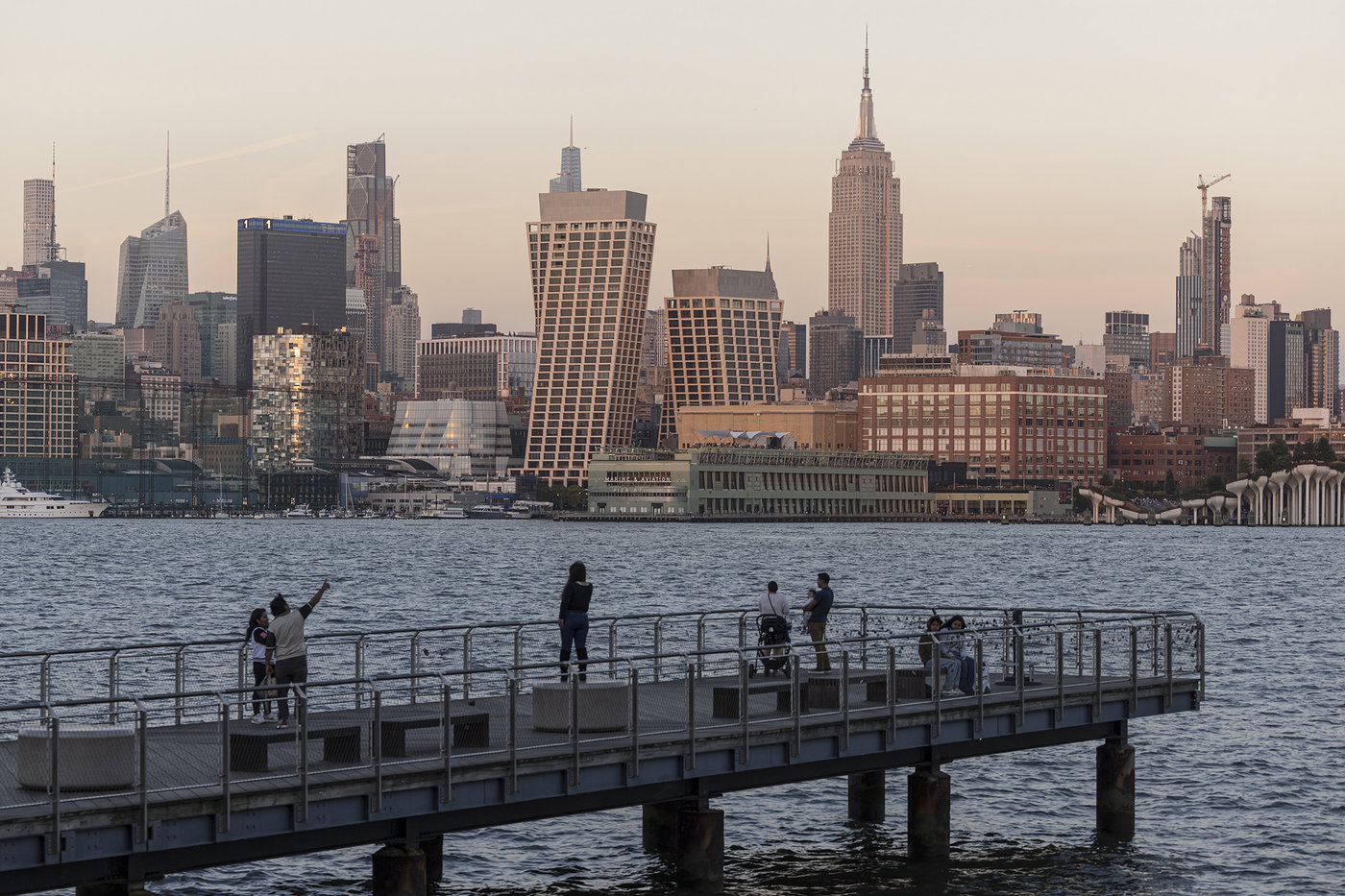 ONE HIGH LINE REACHES $1B IN SALES | Bjarke Ingels Group